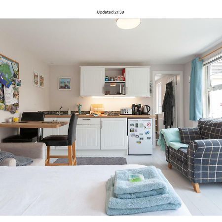 The Studio Castlerock With Hot Tub Екстериор снимка