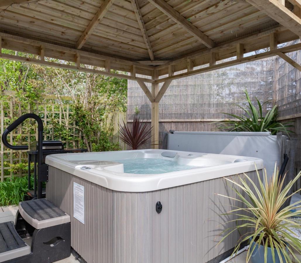 The Studio Castlerock With Hot Tub Екстериор снимка