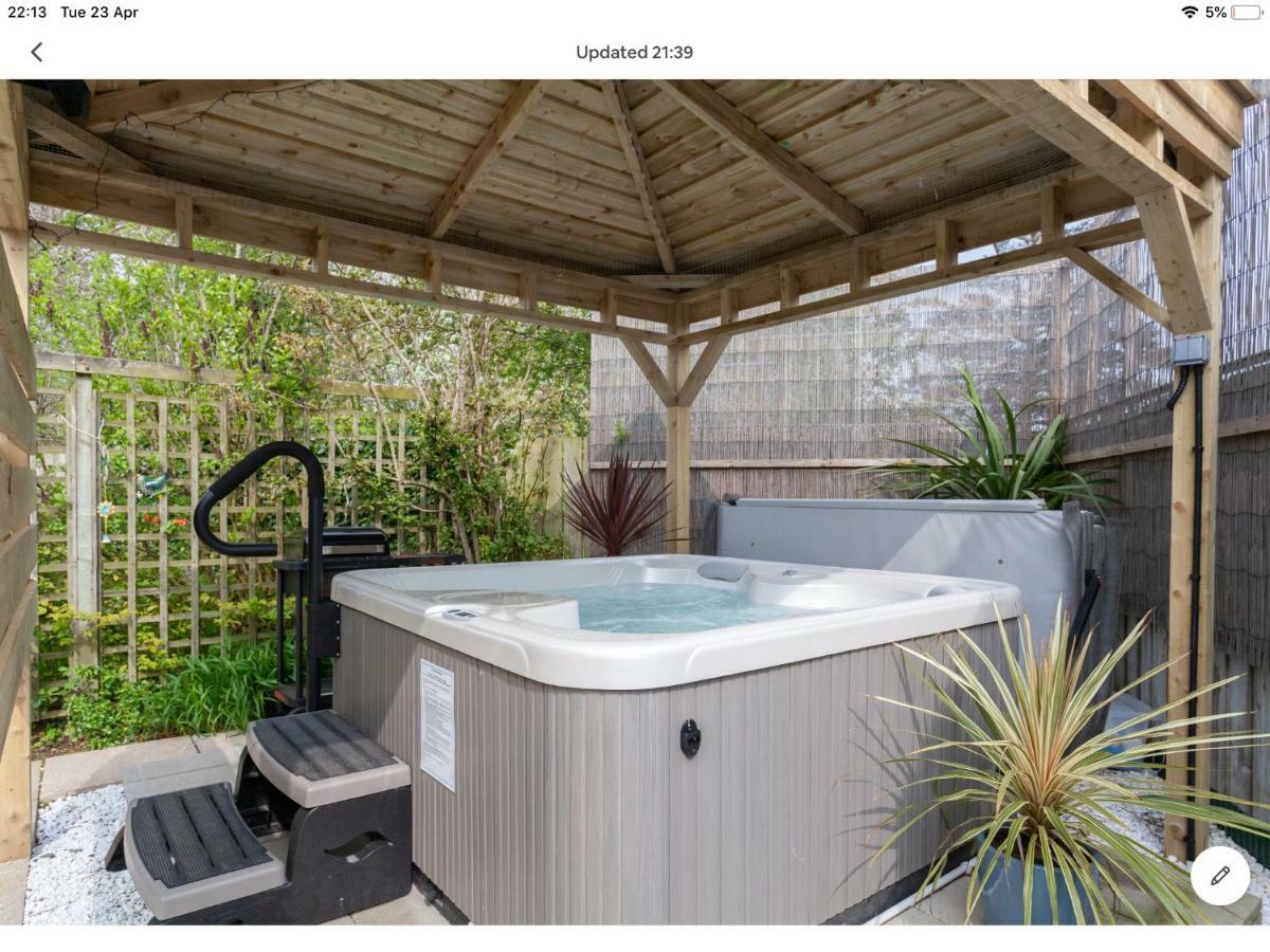The Studio Castlerock With Hot Tub Екстериор снимка